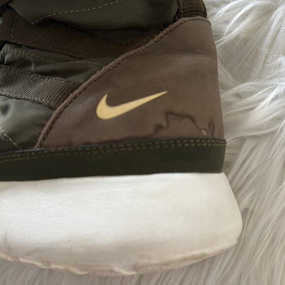 Nike | Rosherun Army Green Sneakerboot Size 8.5 - Picture 8 of 11